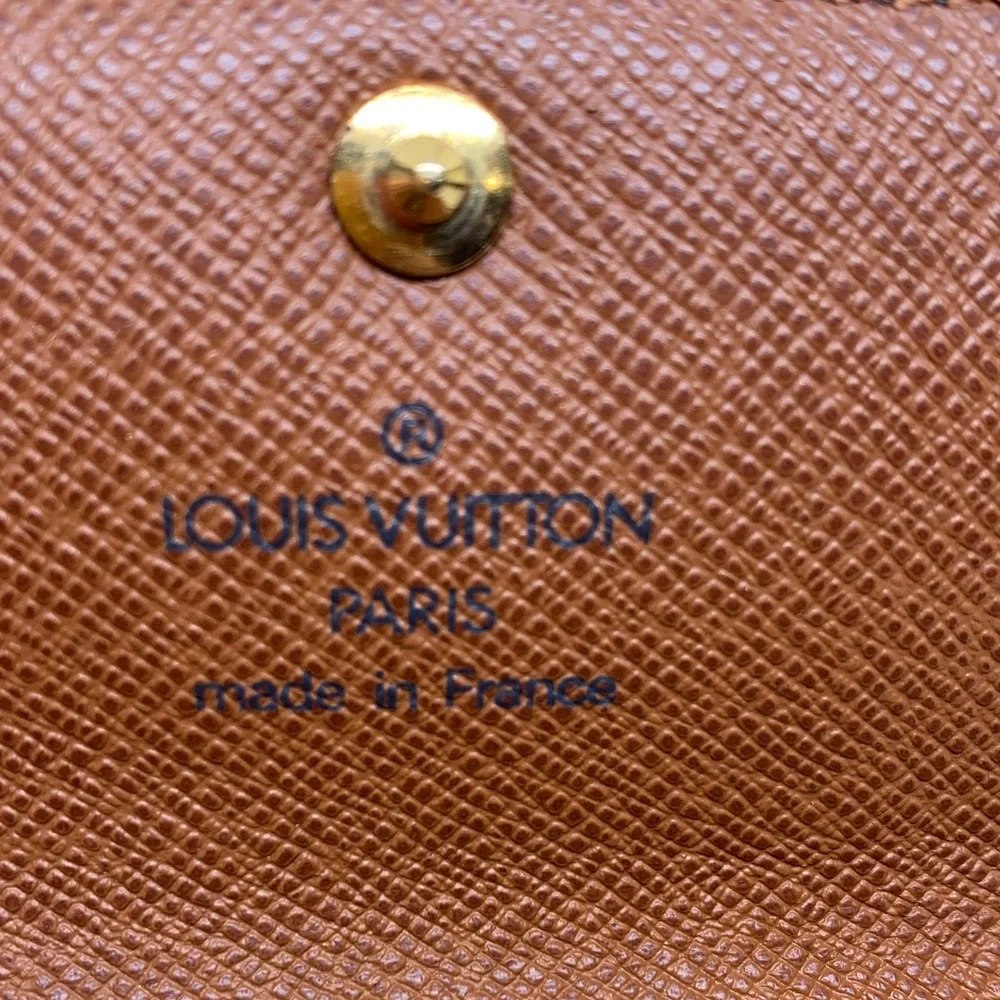 Louis Vuitton Key Holder Brown Monogram